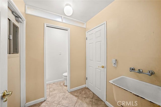 780 Arroues DR, Fullerton, CA 92835