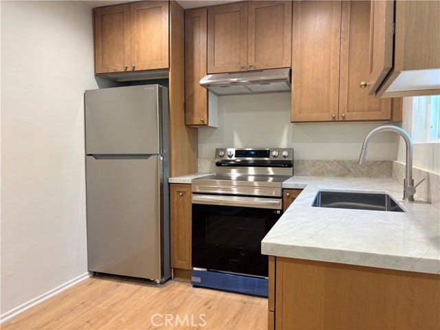 Property photo for 1301 N Mansfield AVE, #103, Los Angeles, CA