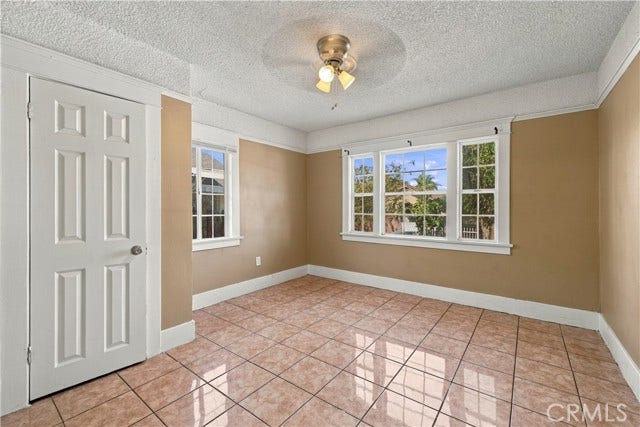 1836 E 71st, Los Angeles, CA 90001