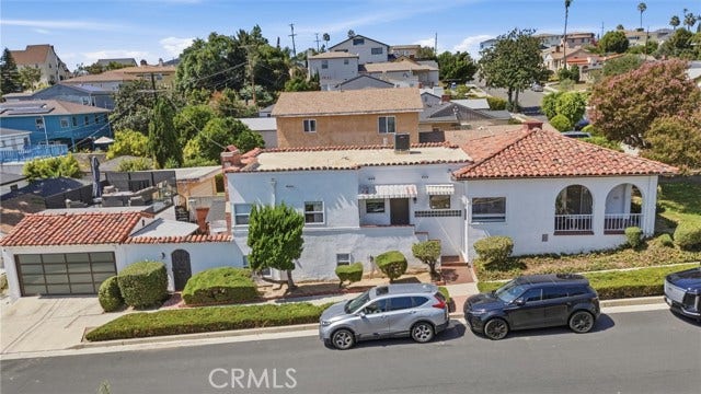 Property photo for 4400 W 59th PL, Los Angeles, CA