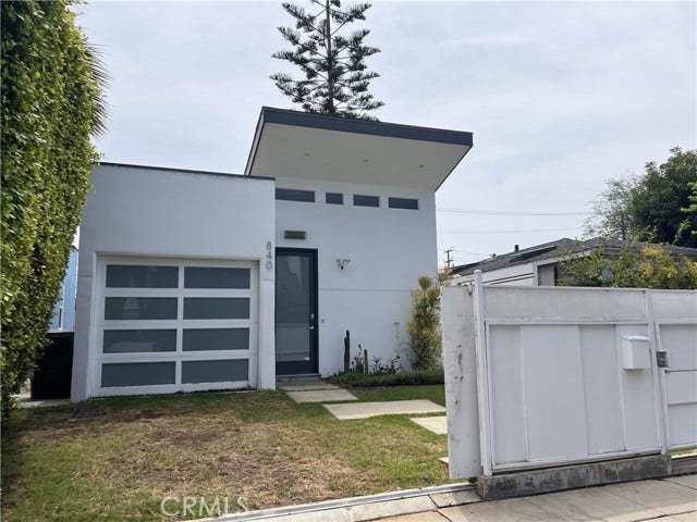Property photo for 840 Brooks AVE, Los Angeles, CA