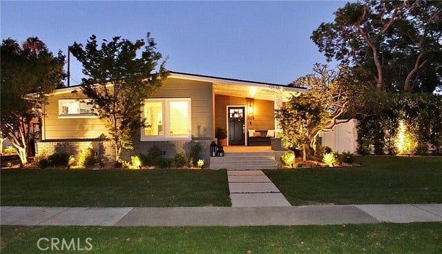 Property photo for 3628 Stearnlee, Long Beach, CA