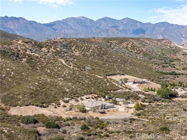 3950 Coriander Drive, Hesperia, CA 92345