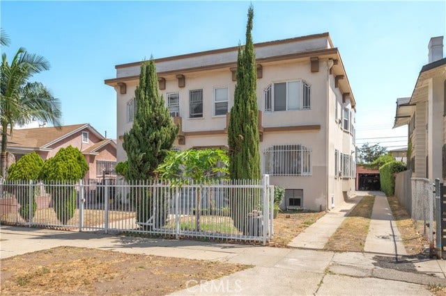 Property photo for 2022 4th AVE, Los Angeles, CA