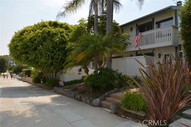 Property photo for 408 6th, Manhattan Beach, CA