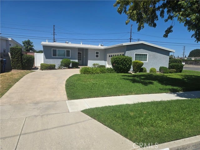 Property photo for 5769 E Oakbrook, Long Beach, CA