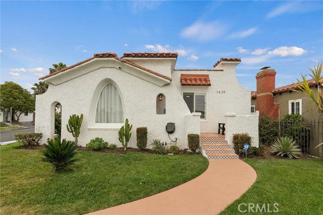 Property photo for 1425 W 79th, Los Angeles, CA