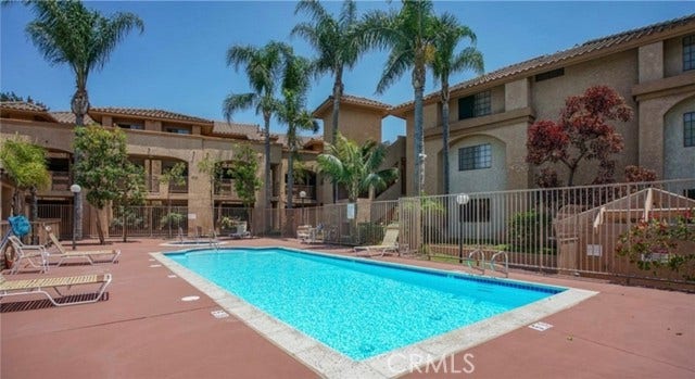 Property photo for 4121 Hathaway AVE, #3, Long Beach, CA