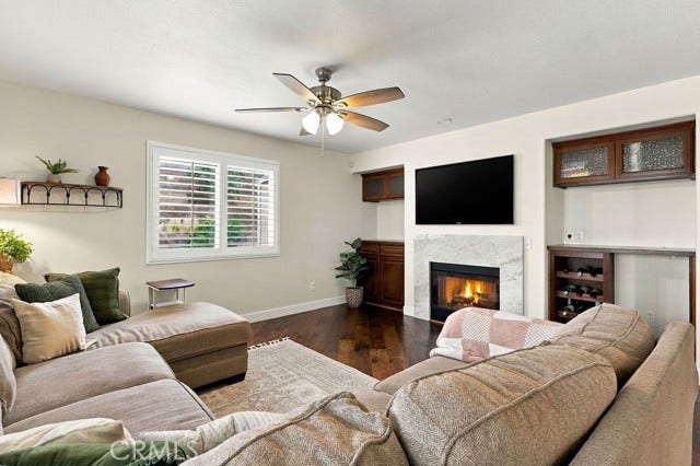38462 Siamese Ln, Palmdale, CA 93551