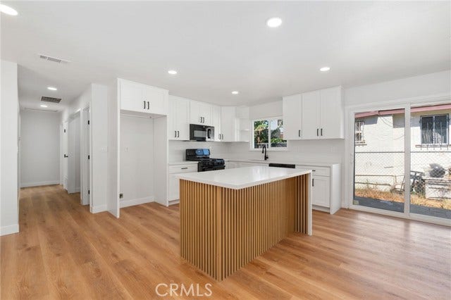 Property photo for 329 E 109th, Los Angeles, CA