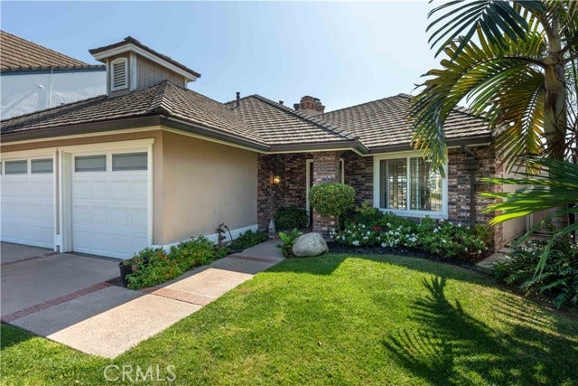 Property photo for 6261 Majorca CIR, Long Beach, CA