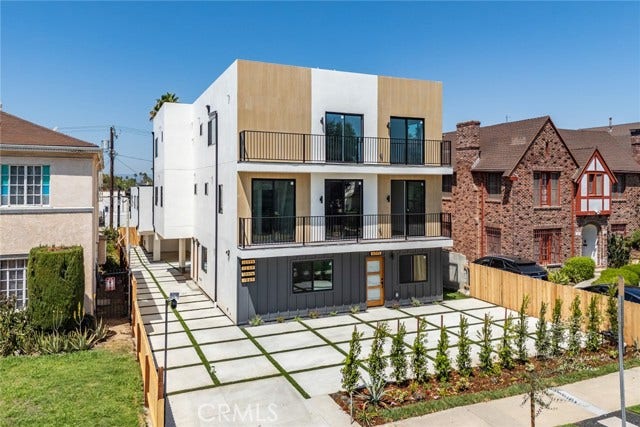 Property photo for 1259 S Longwood AVE, Los Angeles, CA