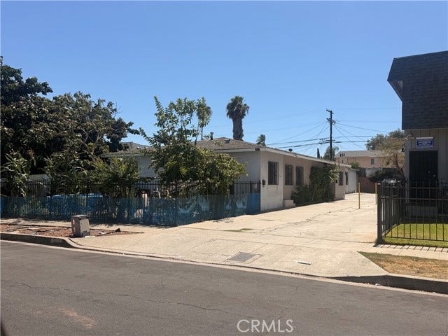 Property photo for 1510 W 84th, Los Angeles, CA