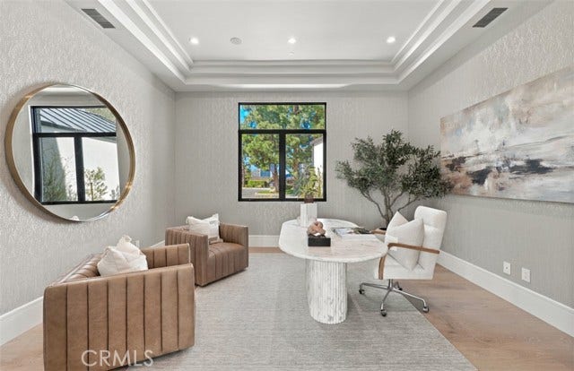 76 Hillcrest LN, Newport Beach, CA 92660