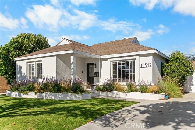 Property photo for 15512 Ermanita, Gardena, CA