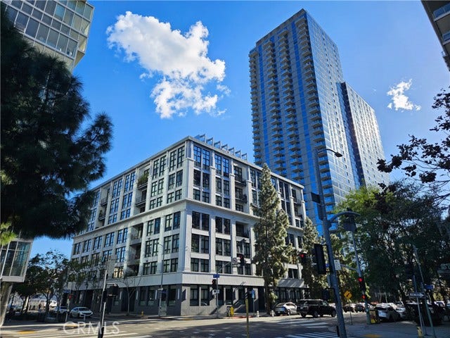 Property photo for 1100 S Grand Avenue, #109, Los Angeles, CA