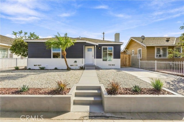 Property photo for 2246 Locust AVE, Long Beach, CA