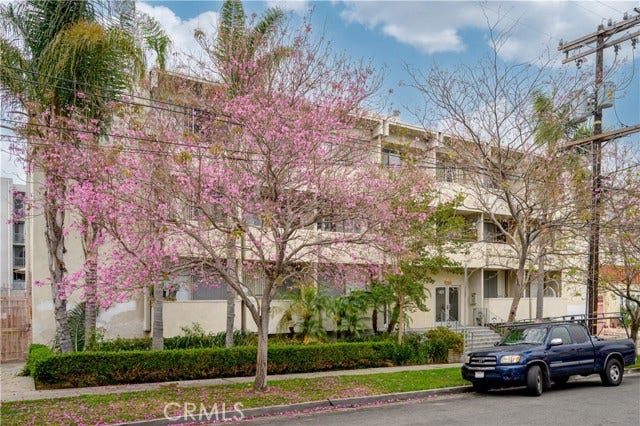 Property photo for 1422 N Curson AVE, #1, Los Angeles, CA