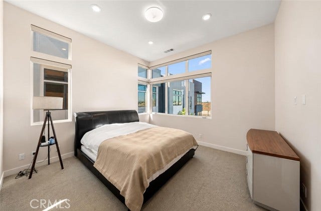253 Waypoint, Tustin, CA 92782