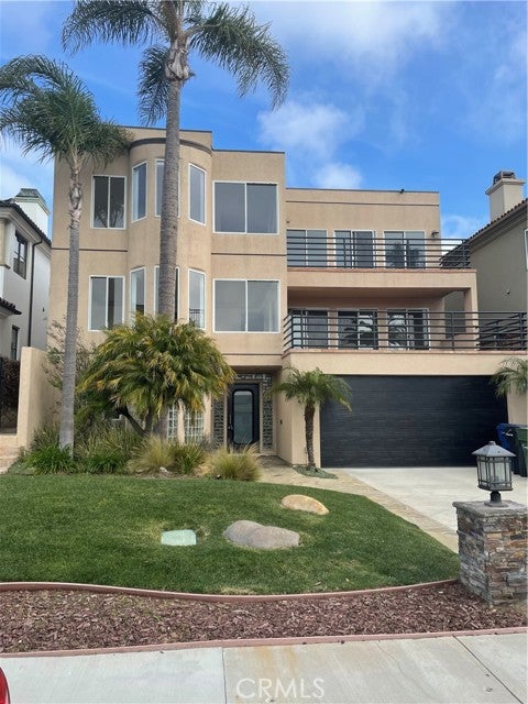 Property photo for 204 N Poinsettia Avenue, Manhattan Beach, CA