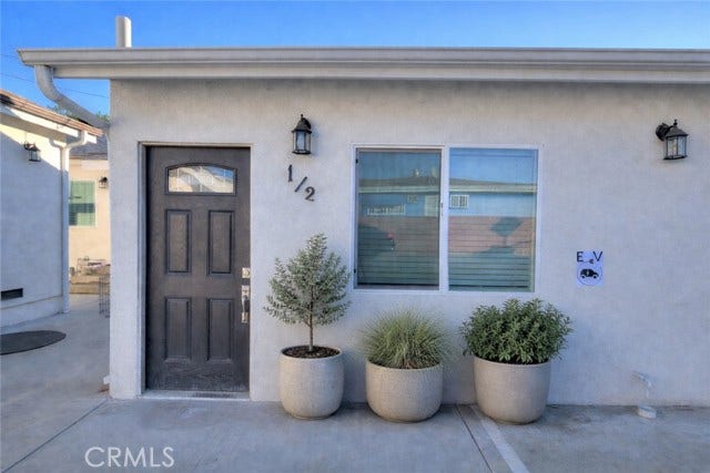 Property photo for 14604 1/2 Cohasset ST, Van Nuys, CA