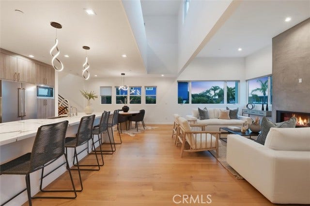 Property photo for 1427 15th ST, Manhattan Beach, CA