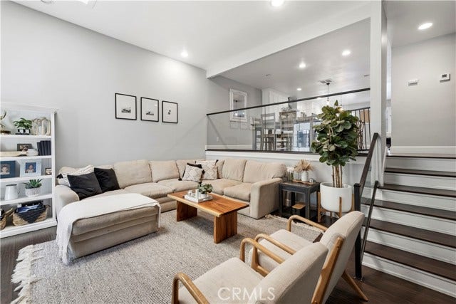 Property photo for 4231 Colfax AVE, #D, Los Angeles, CA