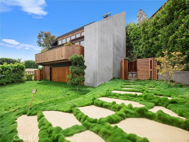 Property photo for 1028 Marine DR, Laguna Beach, CA