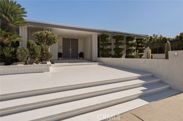 Property photo for 3836 Westfall DR, Encino, CA