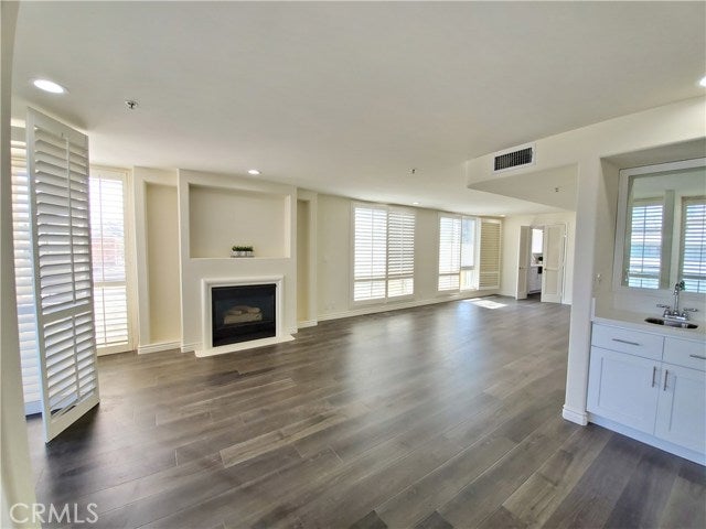 Property photo for 1823 Manning Avenue, #204, Los Angeles, CA