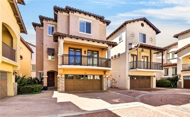 Property photo for 12914 Agustin PL, Playa Vista, CA