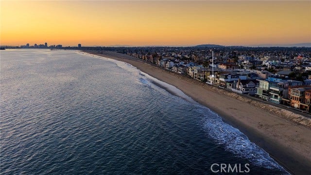 Property photo for 10 66th PL, Long Beach, CA