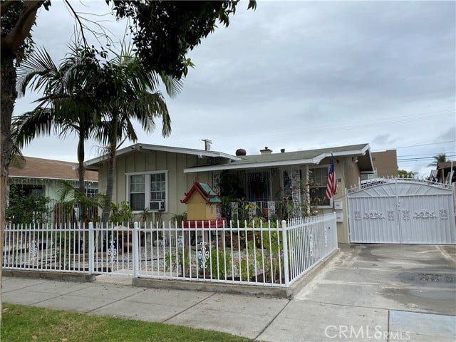 Property photo for 2310 Elm, Long Beach, CA