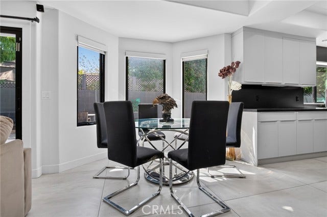 13964 Morrison ST, Sherman Oaks, CA 91423