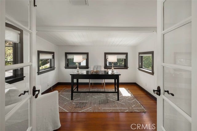 2098 Roosevelt, Altadena, CA 91001