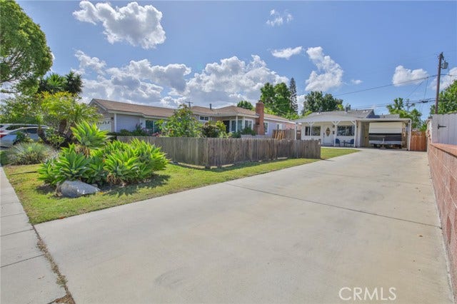 Property photo for 1404 E Michelson, Long Beach, CA