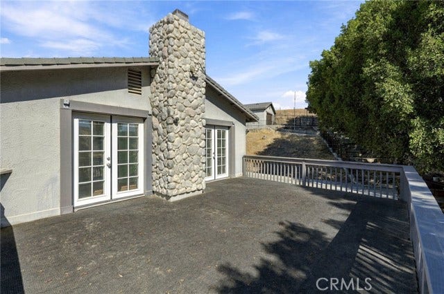 19015 Envoy, Corona, CA 92881