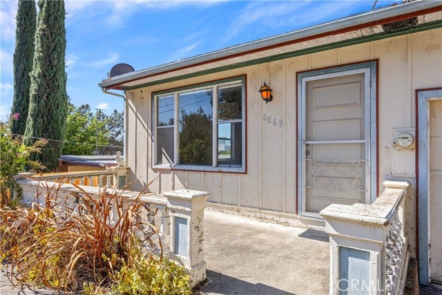 6869 Howard AVE, Nice, CA 95464
