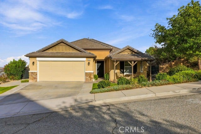 38462 Siamese Ln, Palmdale, CA 93551