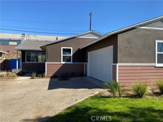 Property photo for 13008 S Manhattan Place, Gardena, CA