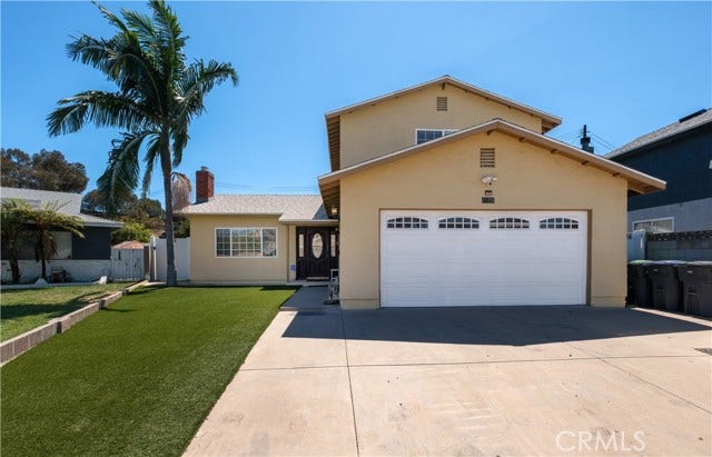 Property photo for 17333 Towne CT, Carson, CA