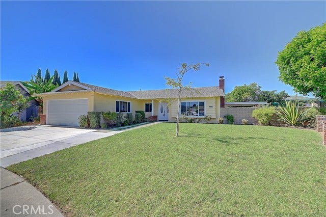 11883 Mayflower CT, Fountain Valley, CA 92708 11883 Mayflower CT, Fountain Valley, CA 92708