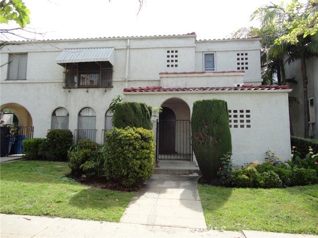 Property photo for 806 S Sycamore Avenue, Los Angeles, CA