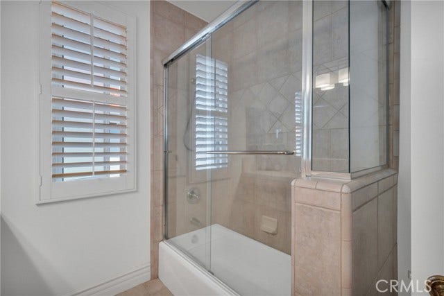 2213 Gates AVE, #A, Redondo Beach, CA 90278