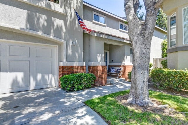 744 N Siavohn DR, #297, Orange, CA 92869