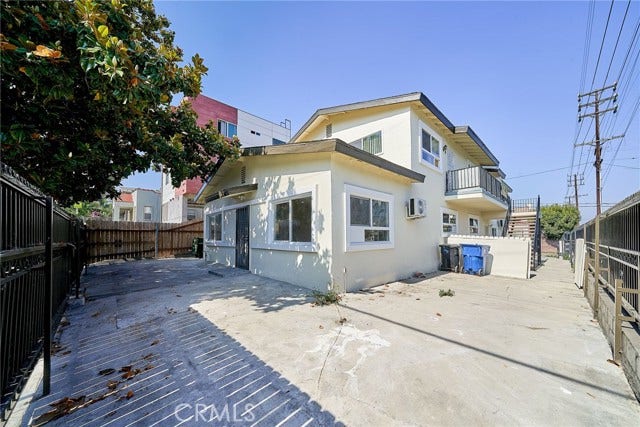 Property photo for 1103 S Hobart BLVD, Los Angeles, CA