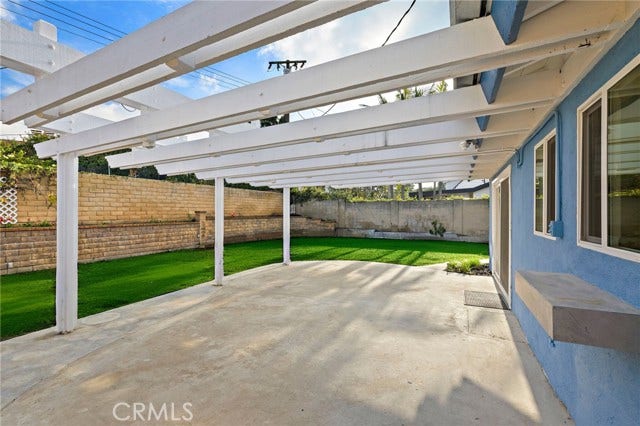 20152 Redlands DR, Newport Beach, CA 92660