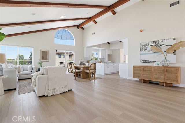 Property photo for 6200 W 77th ST, Los Angeles, CA