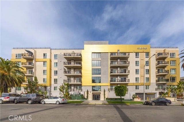 Property photo for 2939 Leeward, #305, Los Angeles, CA