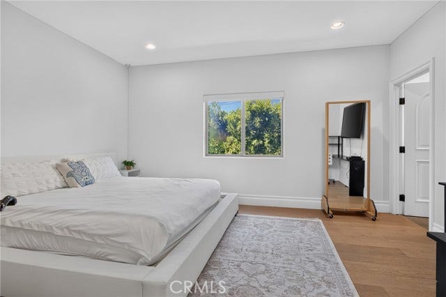 13964 Morrison ST, Sherman Oaks, CA 91423